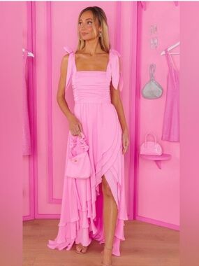 Show me your Mu Mu Pink Ruffle Limited Barbie Dress